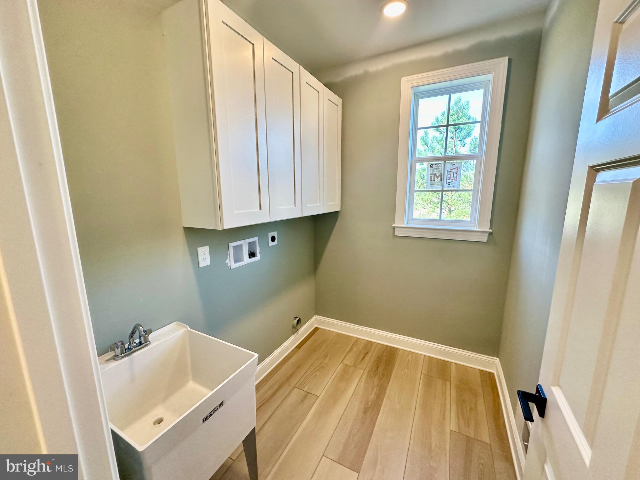 KENT ISLAND ESTATES - Residential