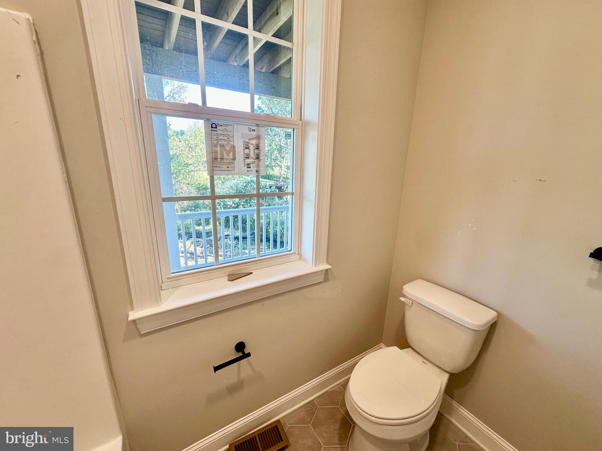 KENT ISLAND ESTATES - Residential