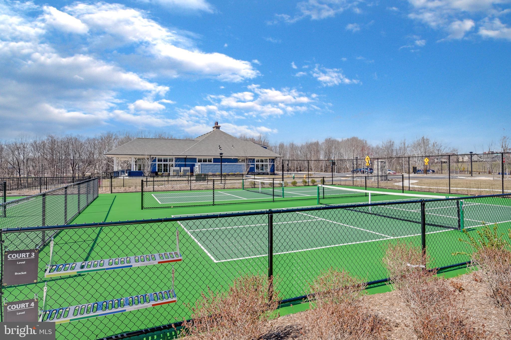 THE WOODLANDS - Residential