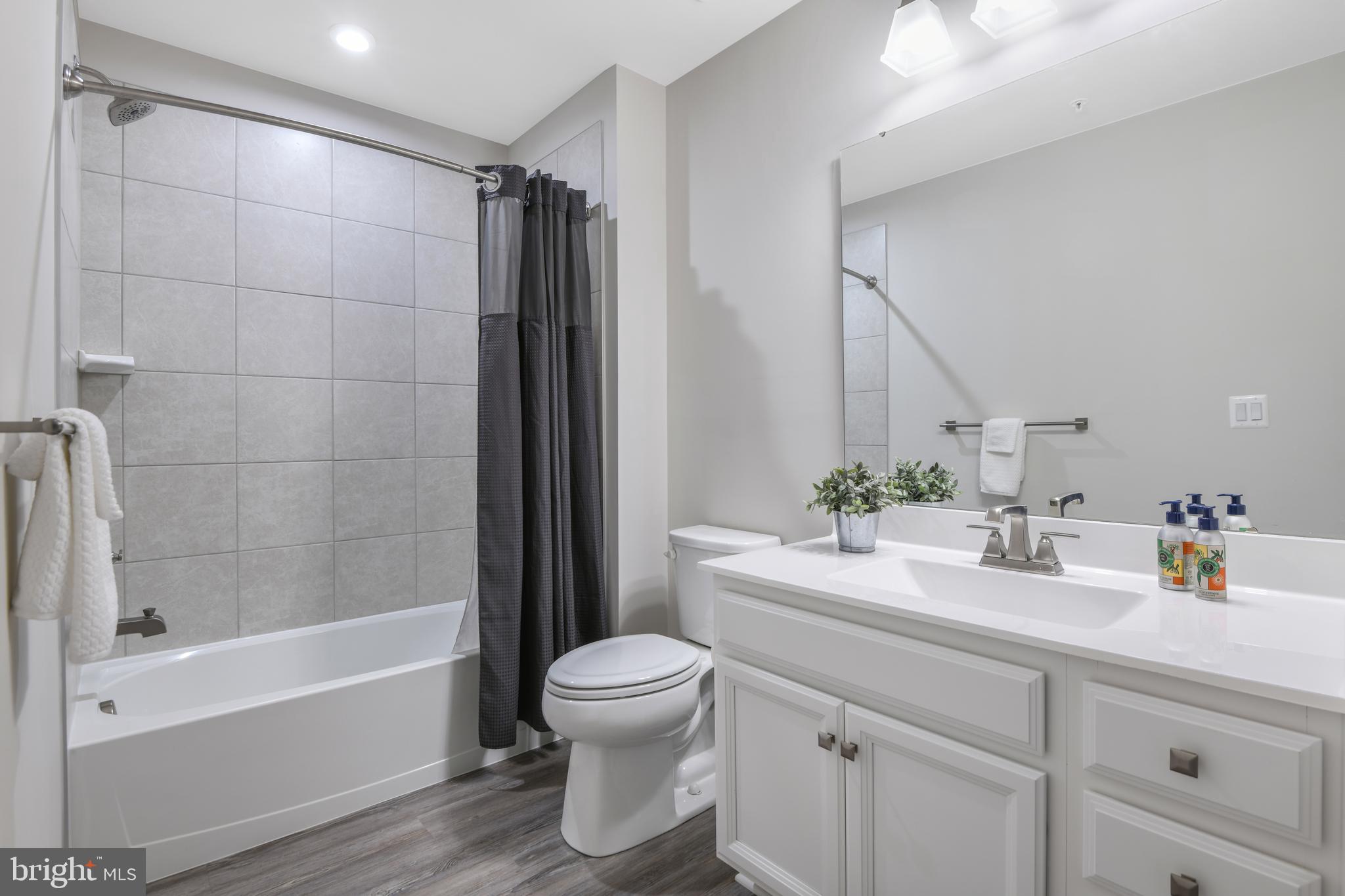 THE WOODLANDS - Residential