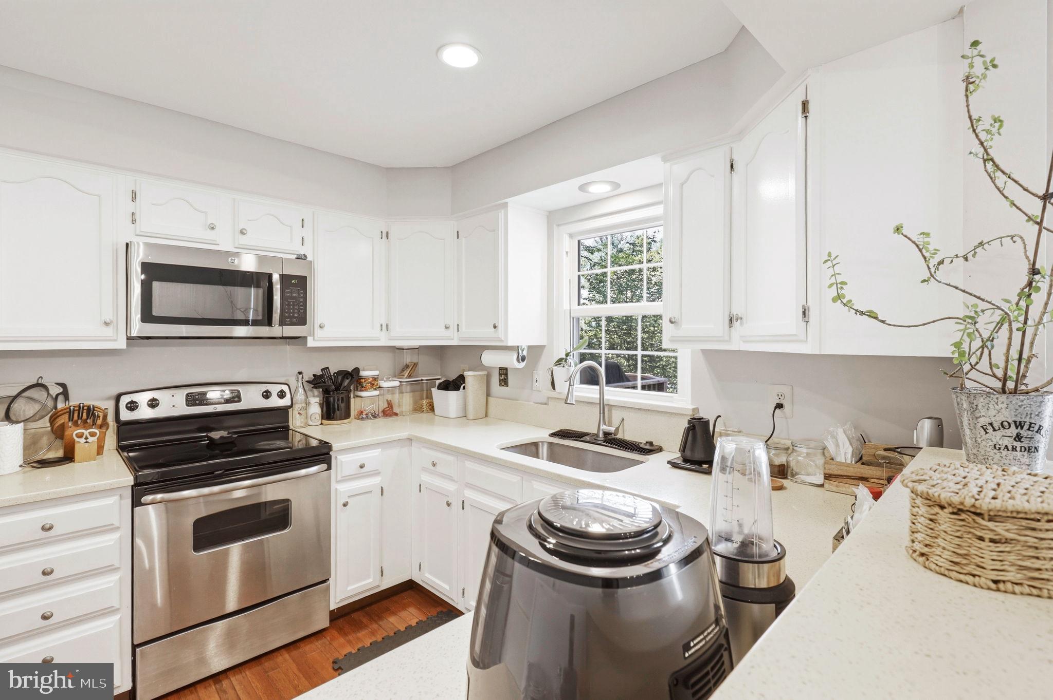 JAMES CREEK - Residential