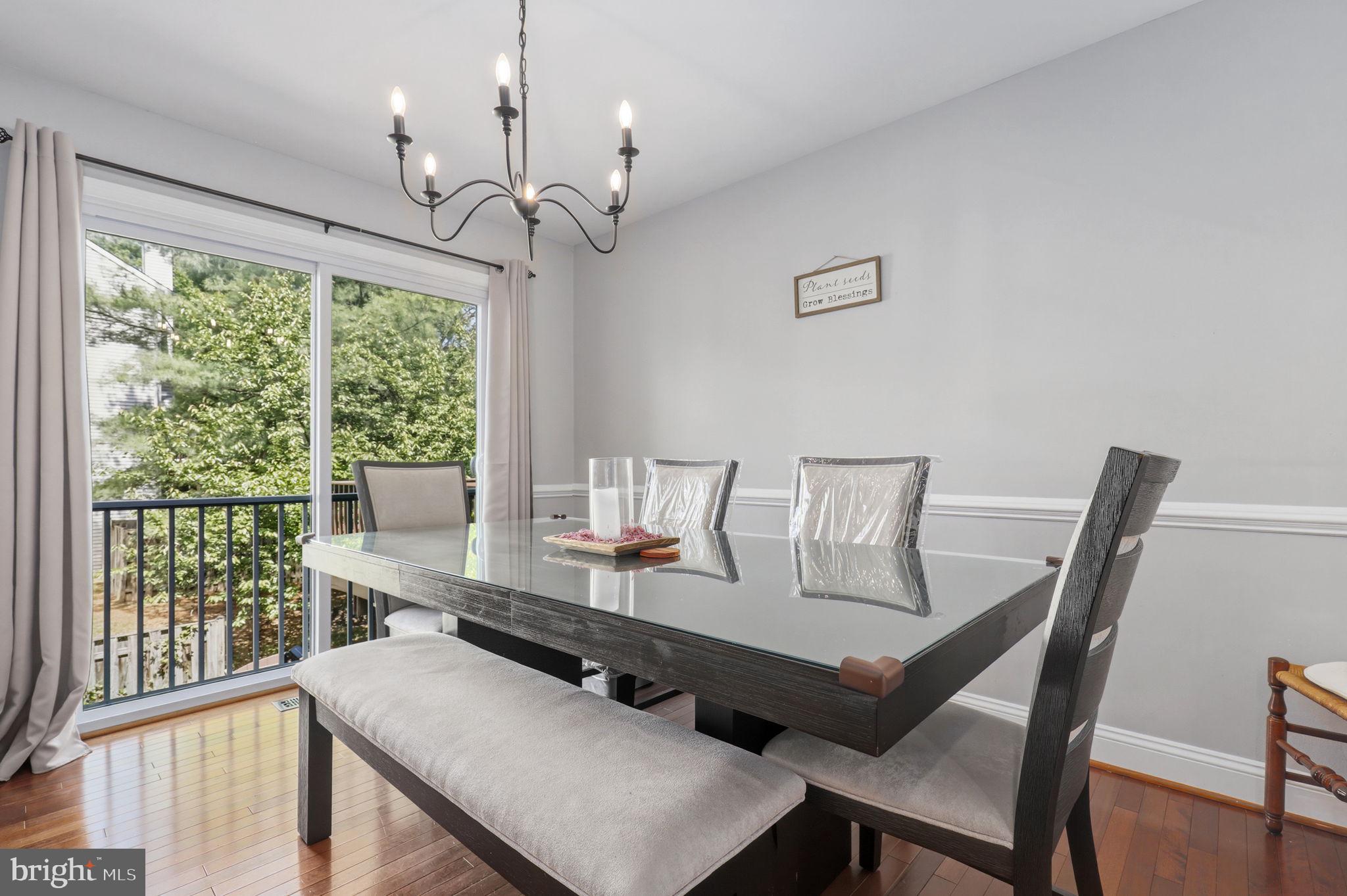 JAMES CREEK - Residential