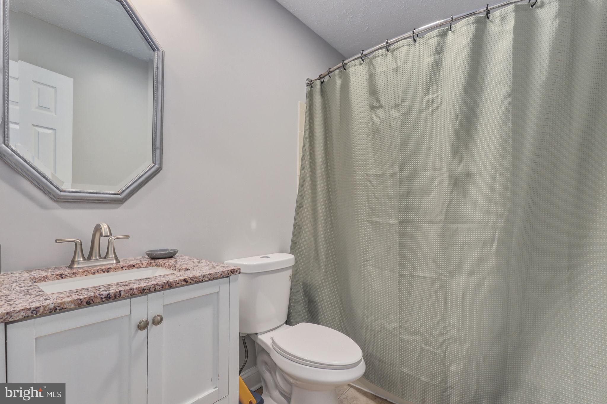 JAMES CREEK - Residential