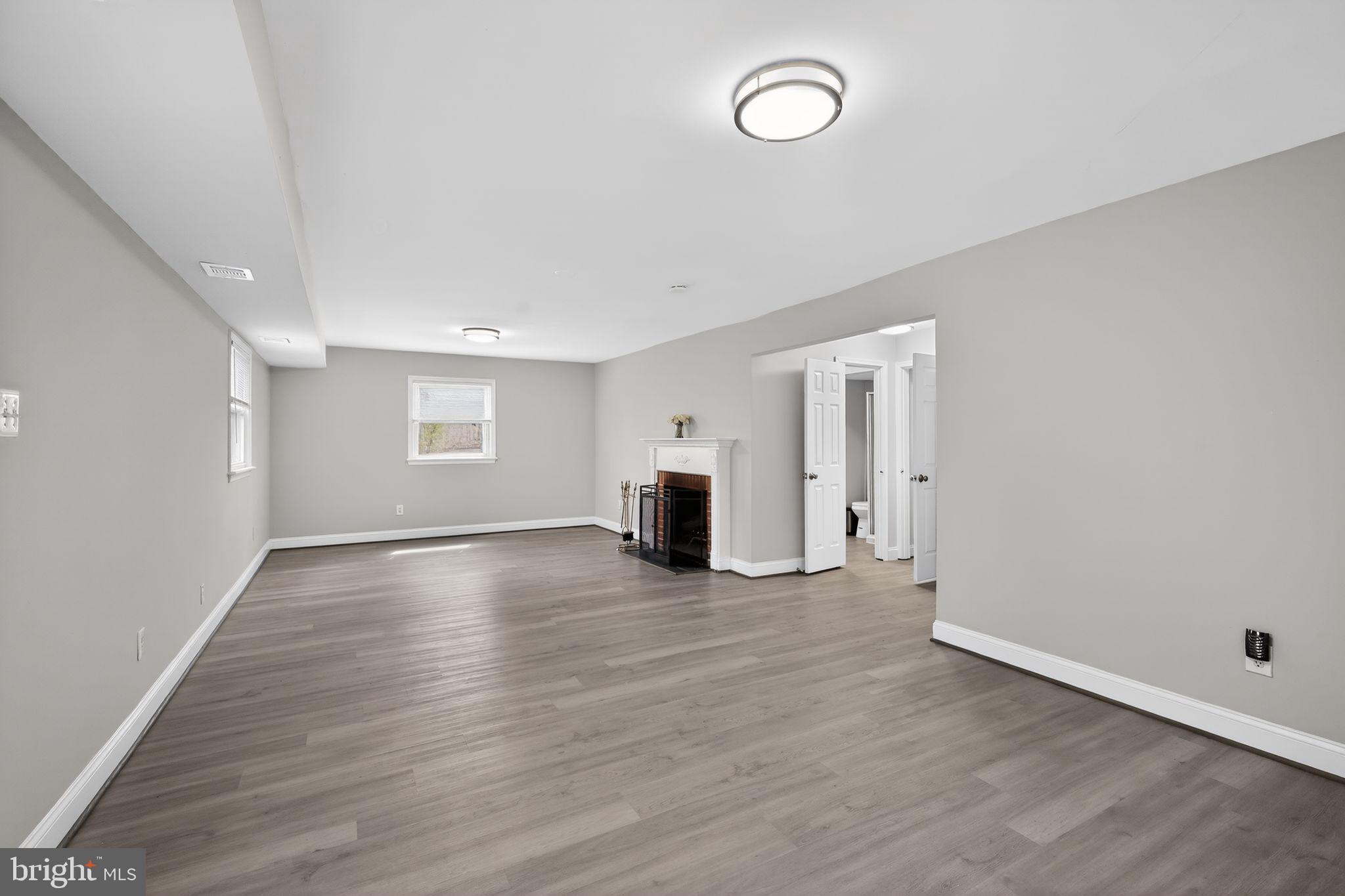 BEDFORD - Residential