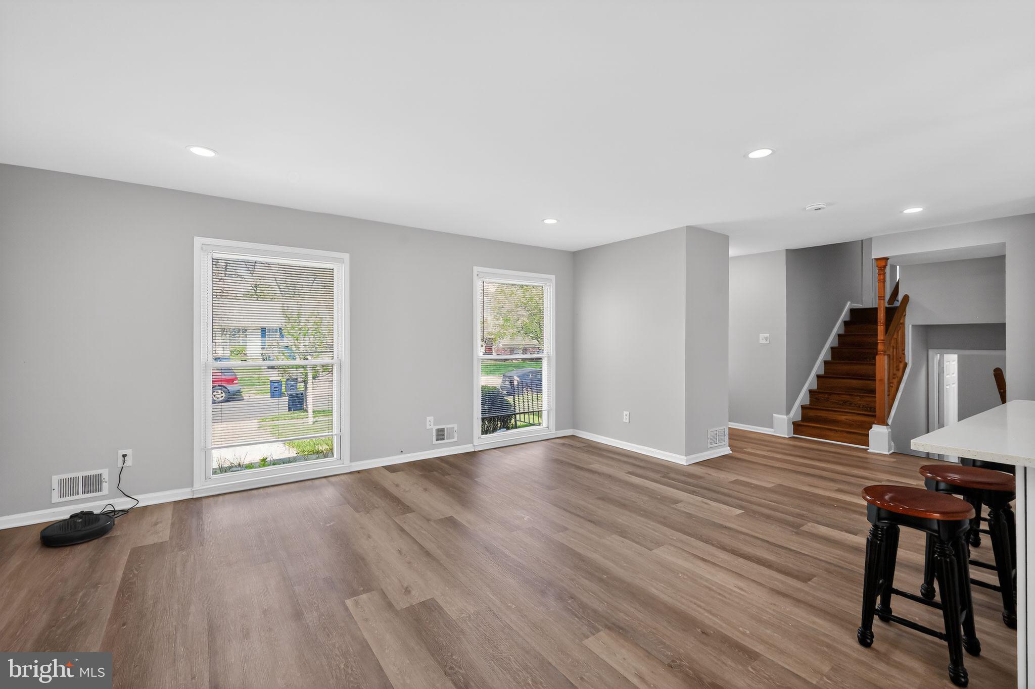 BEDFORD - Residential