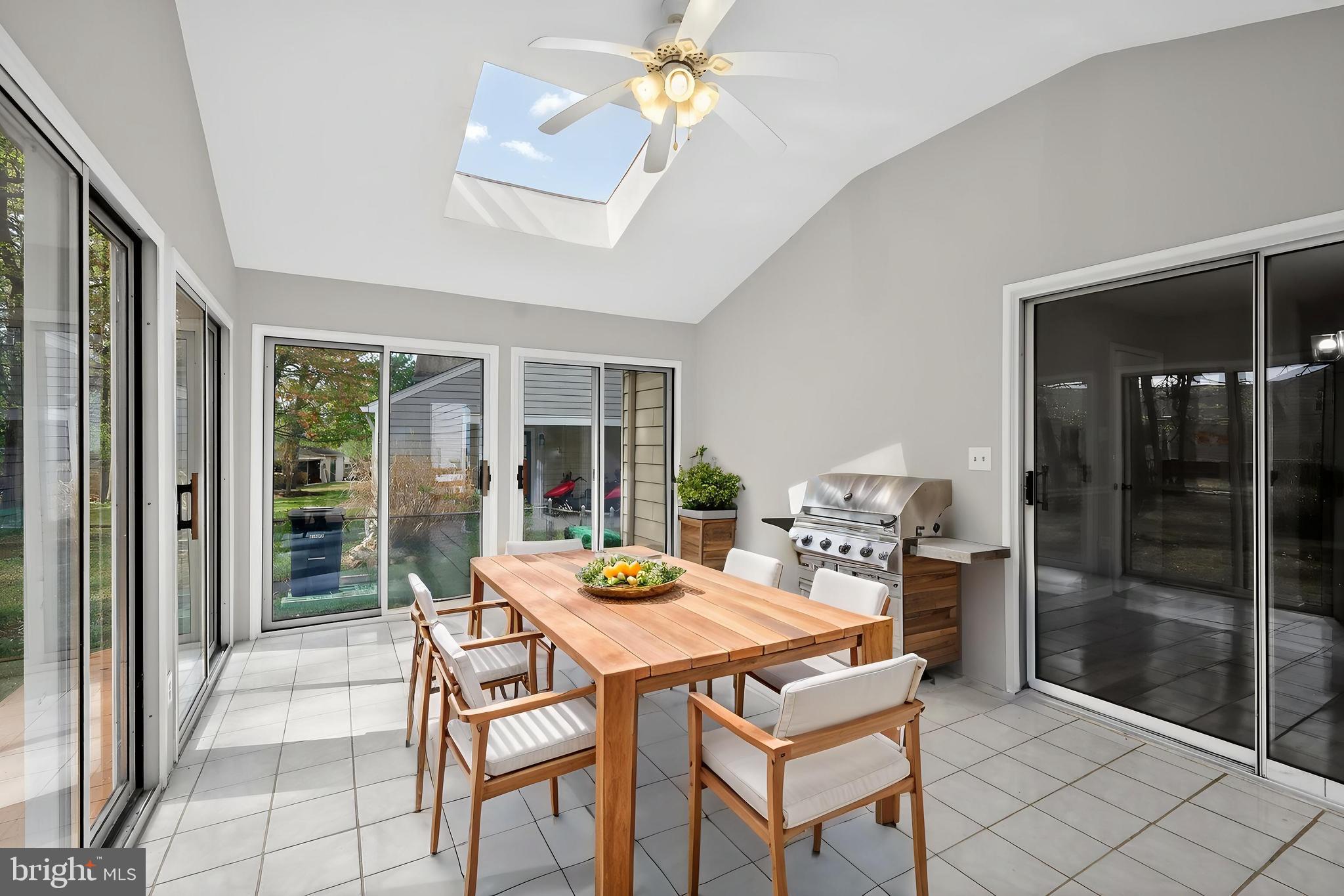 BEDFORD - Residential