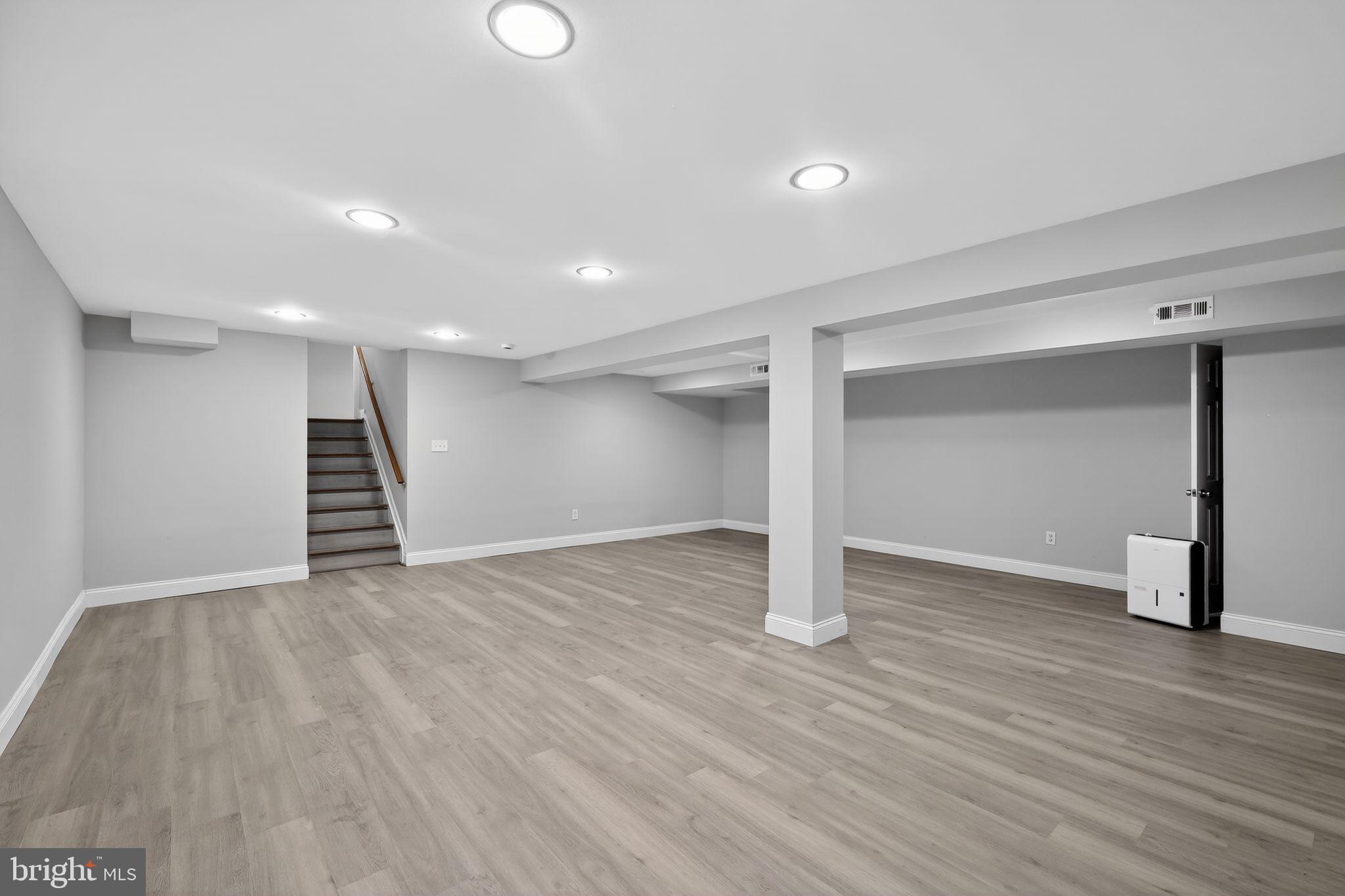 BEDFORD - Residential