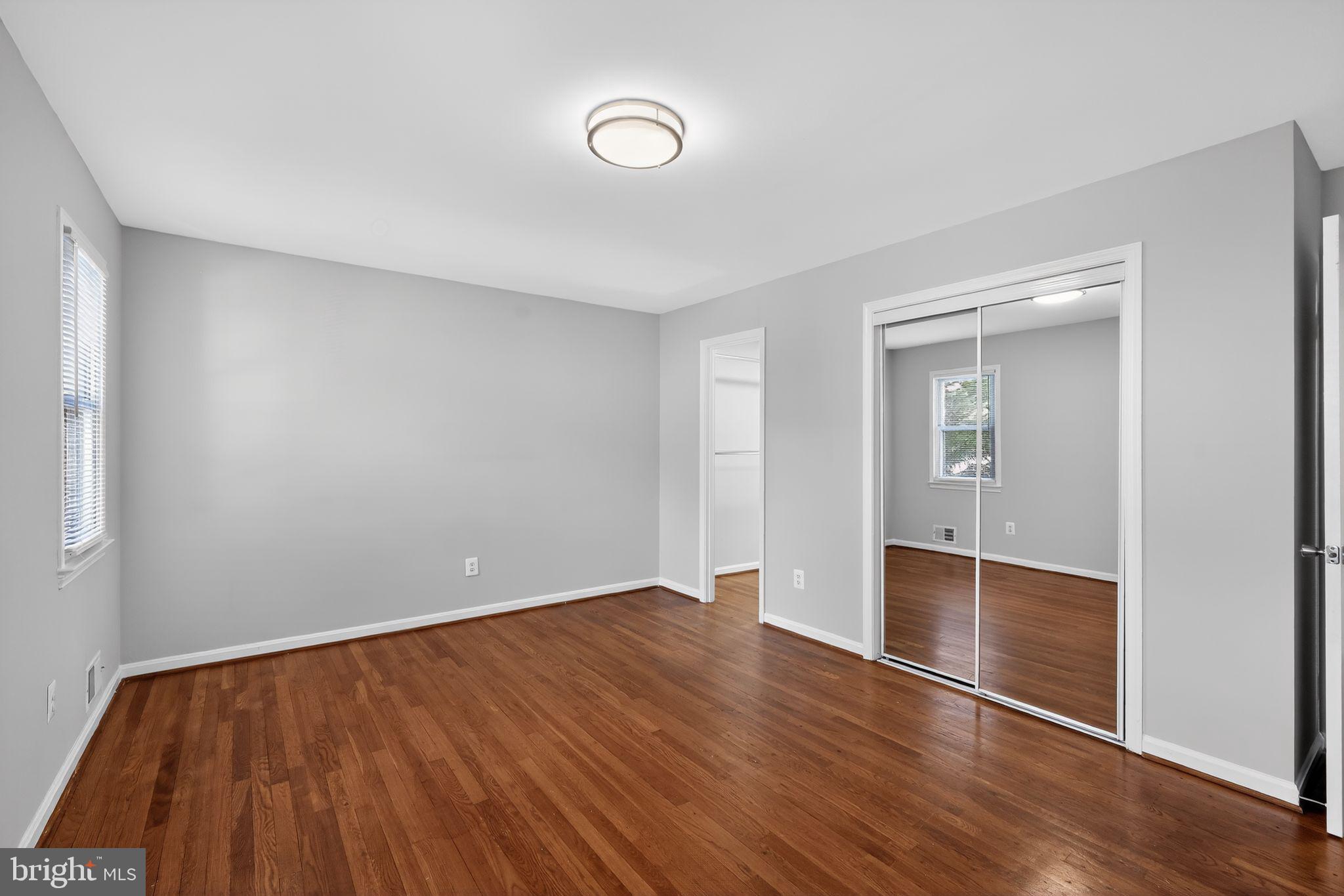 BEDFORD - Residential