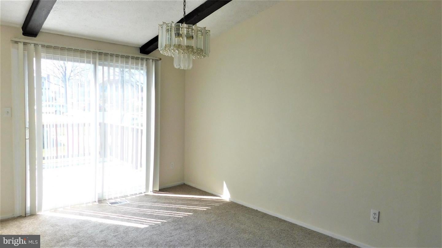 8627 SAXON CIRCLE