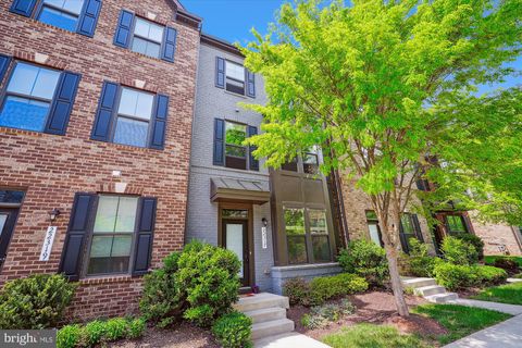 22317 SEABRING TERRACE BRAMBLETON VA 20148