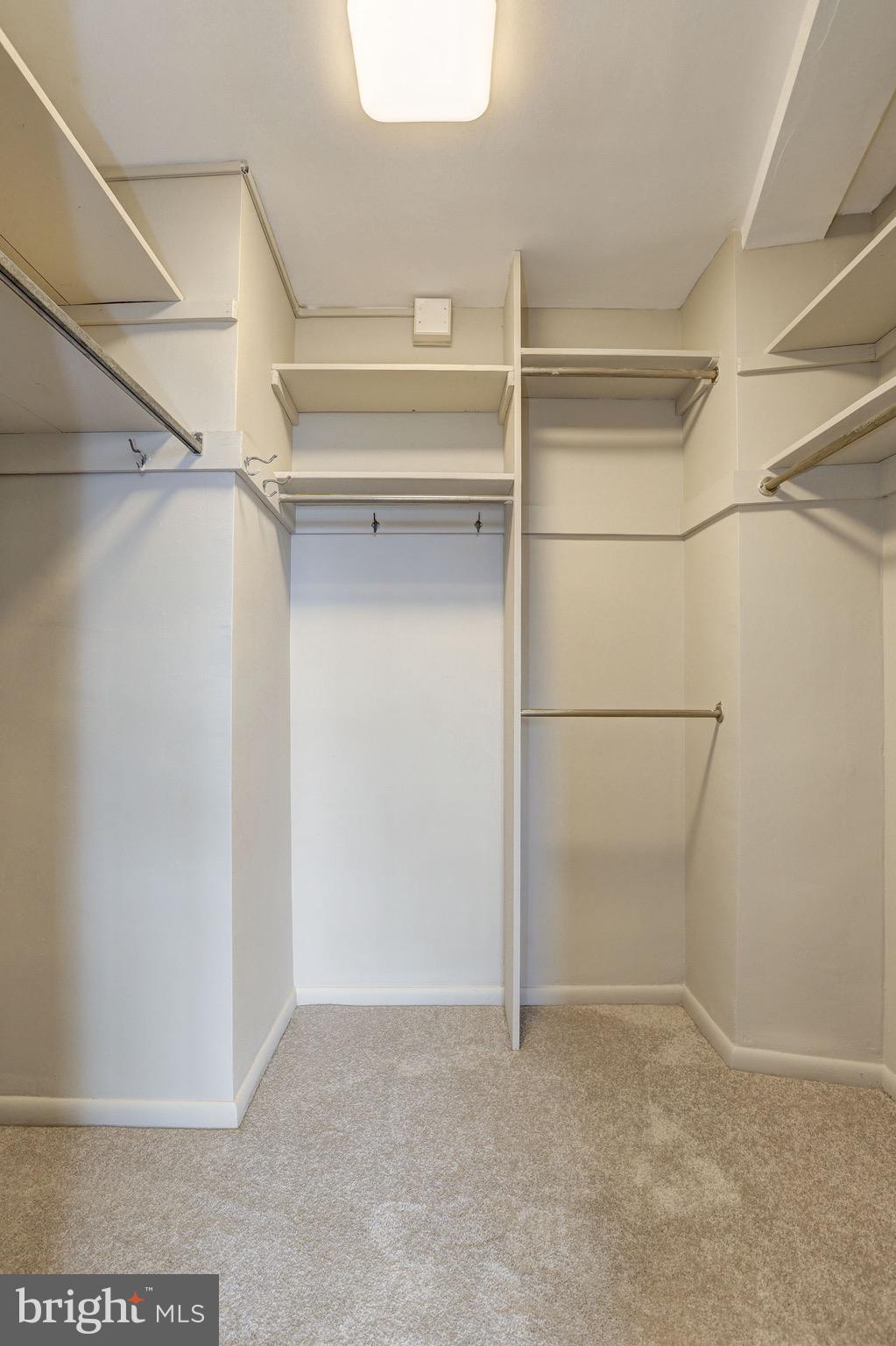 GROSVENOR PARK - Residential Lease