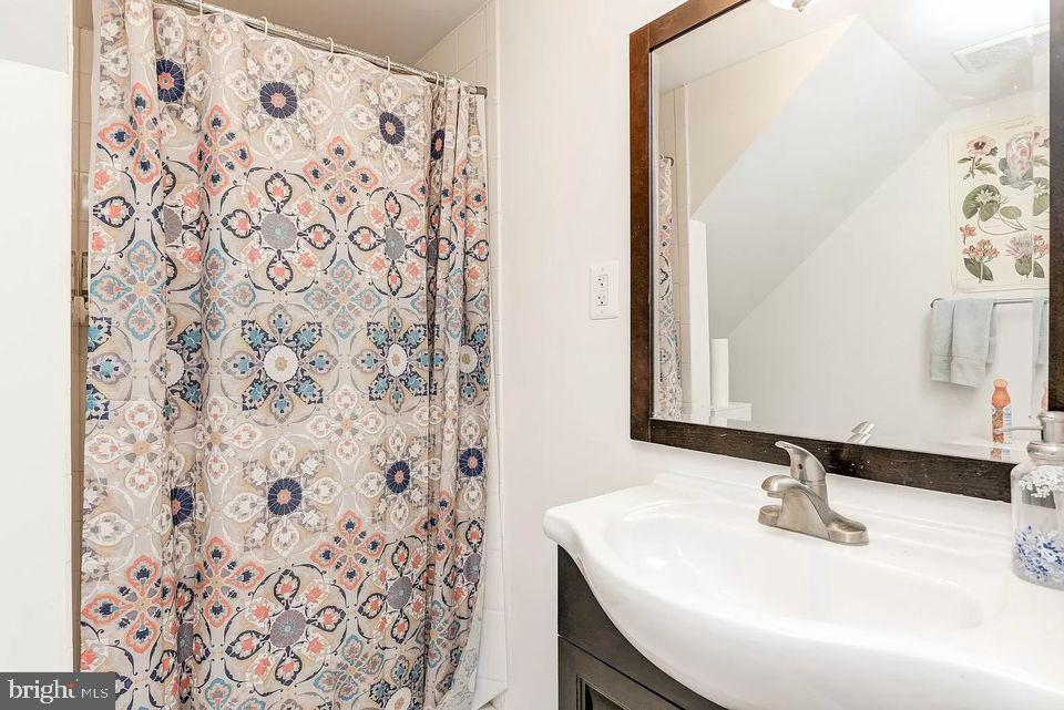 CANTON - Residential Lease