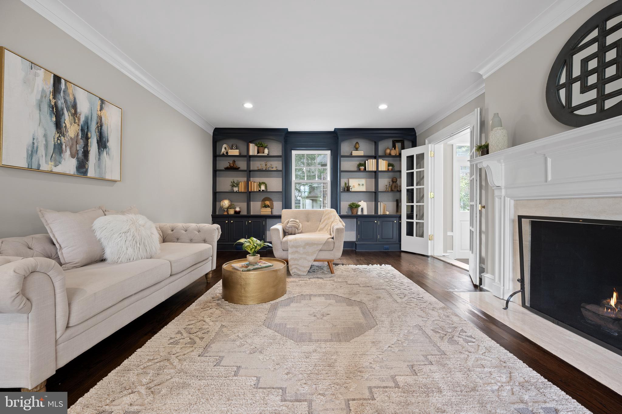 ASHWOOD MANOR - Residential