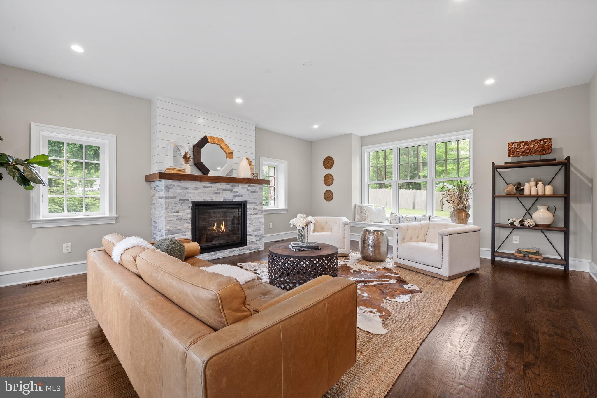 ASHWOOD MANOR - Residential