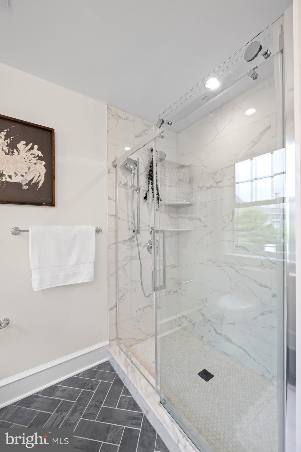 ASHWOOD MANOR - Residential