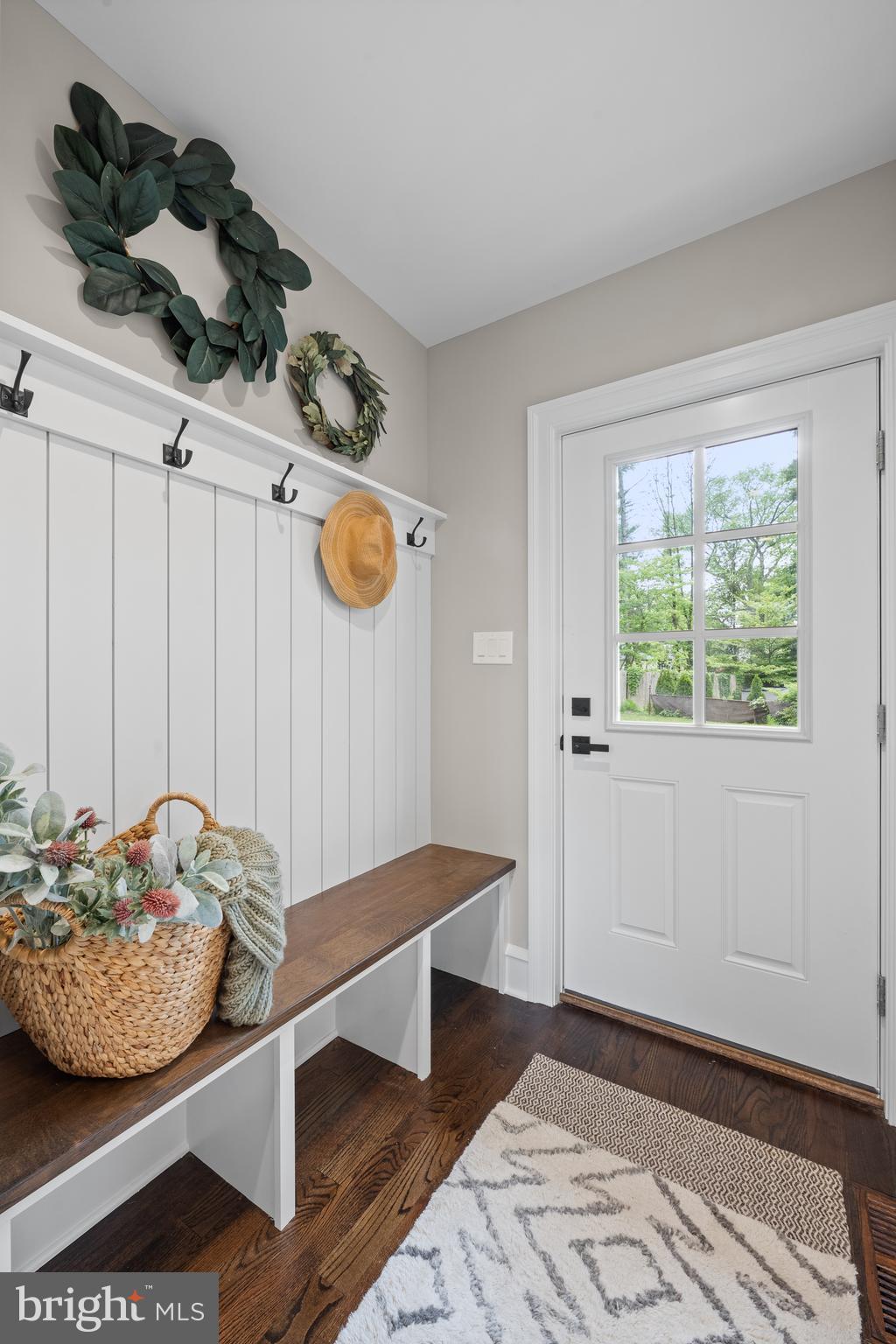 ASHWOOD MANOR - Residential