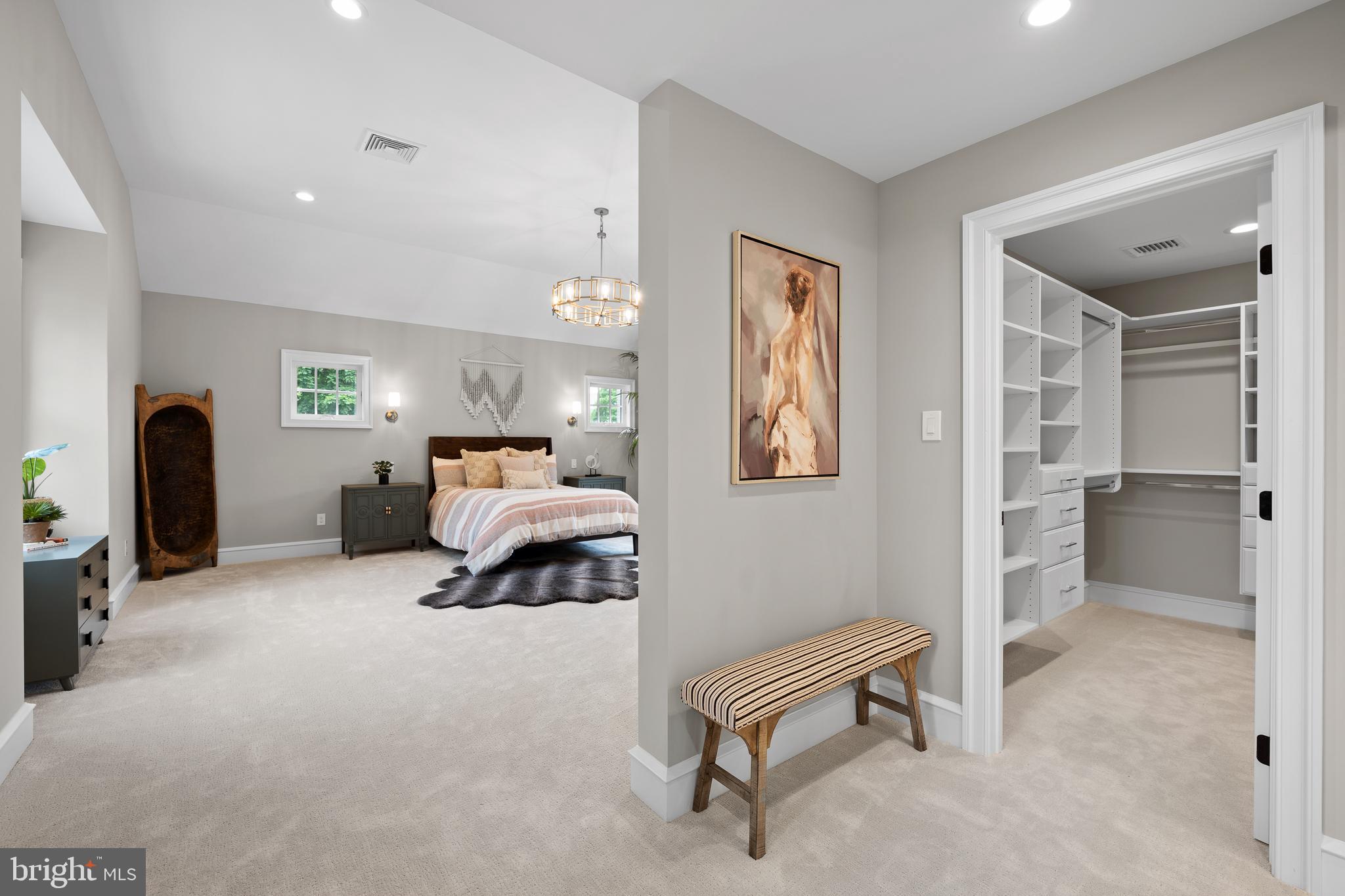 ASHWOOD MANOR - Residential