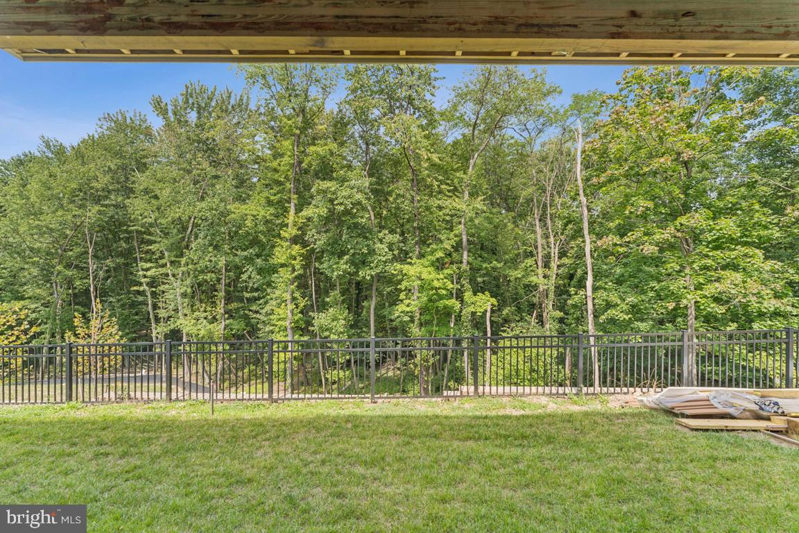 DAMASCUS VILLAGE - Residential