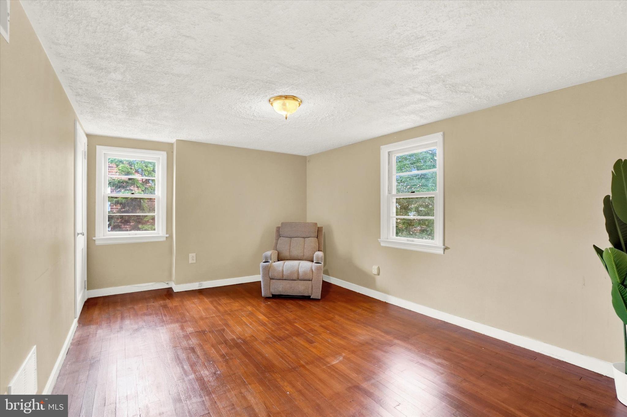 WEST YORK - Residential