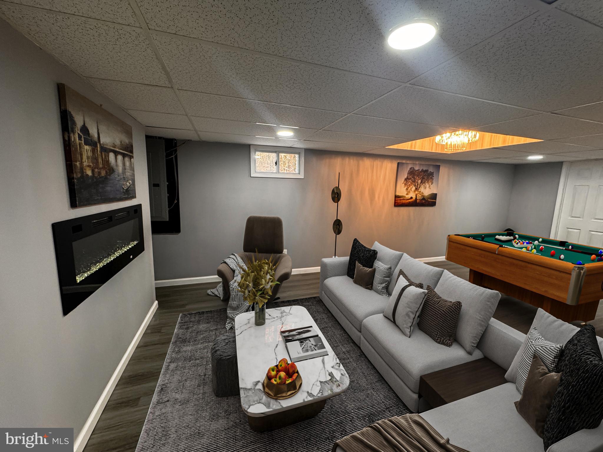 SOUTH MEDIA - Residential