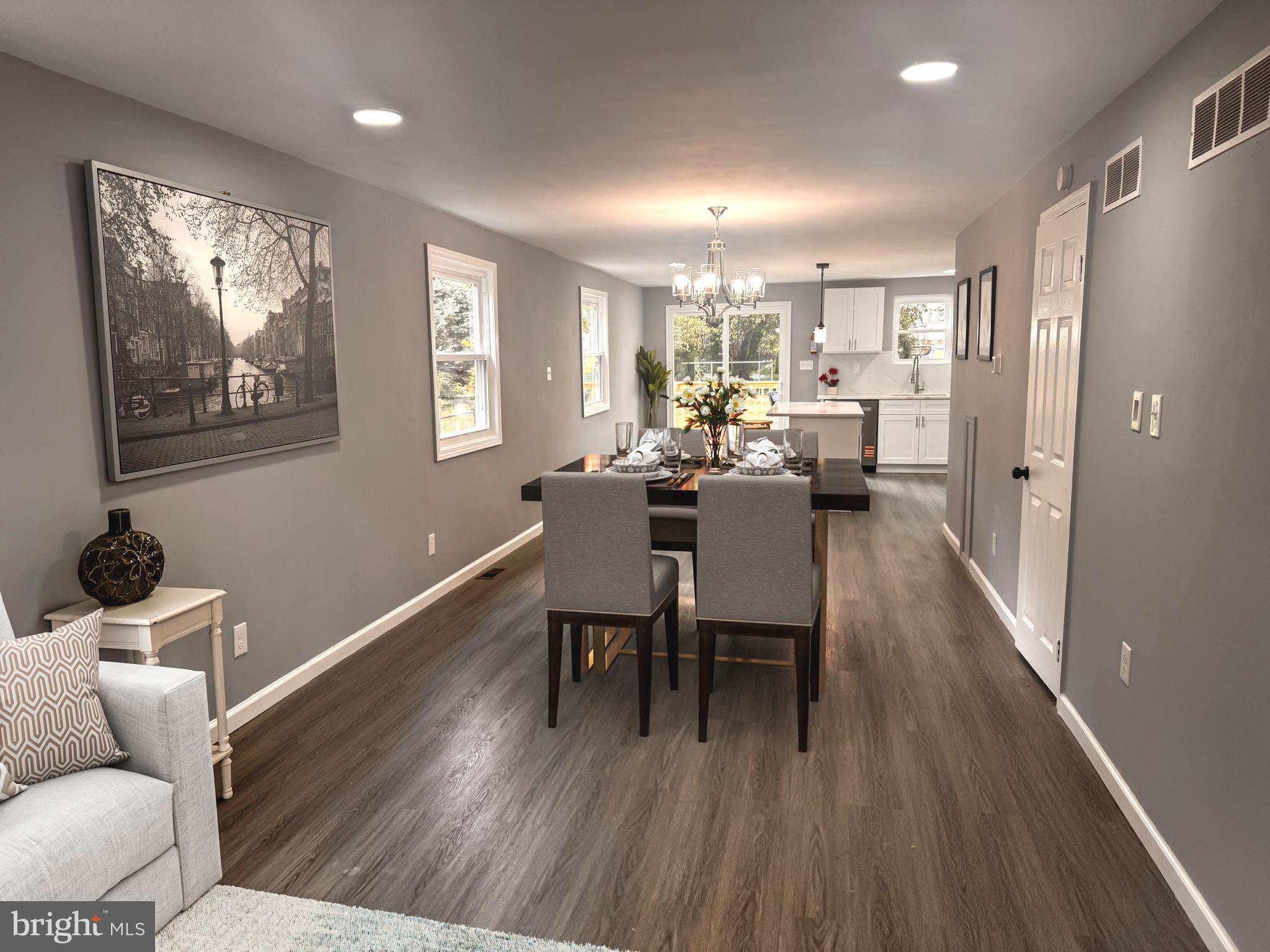 SOUTH MEDIA - Residential