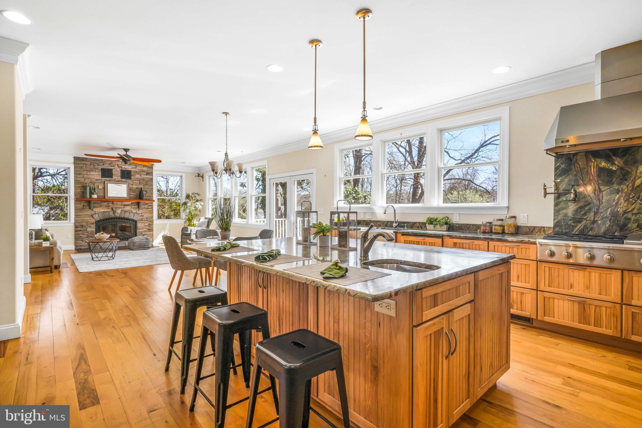 1109 CHERRY POINT ROAD