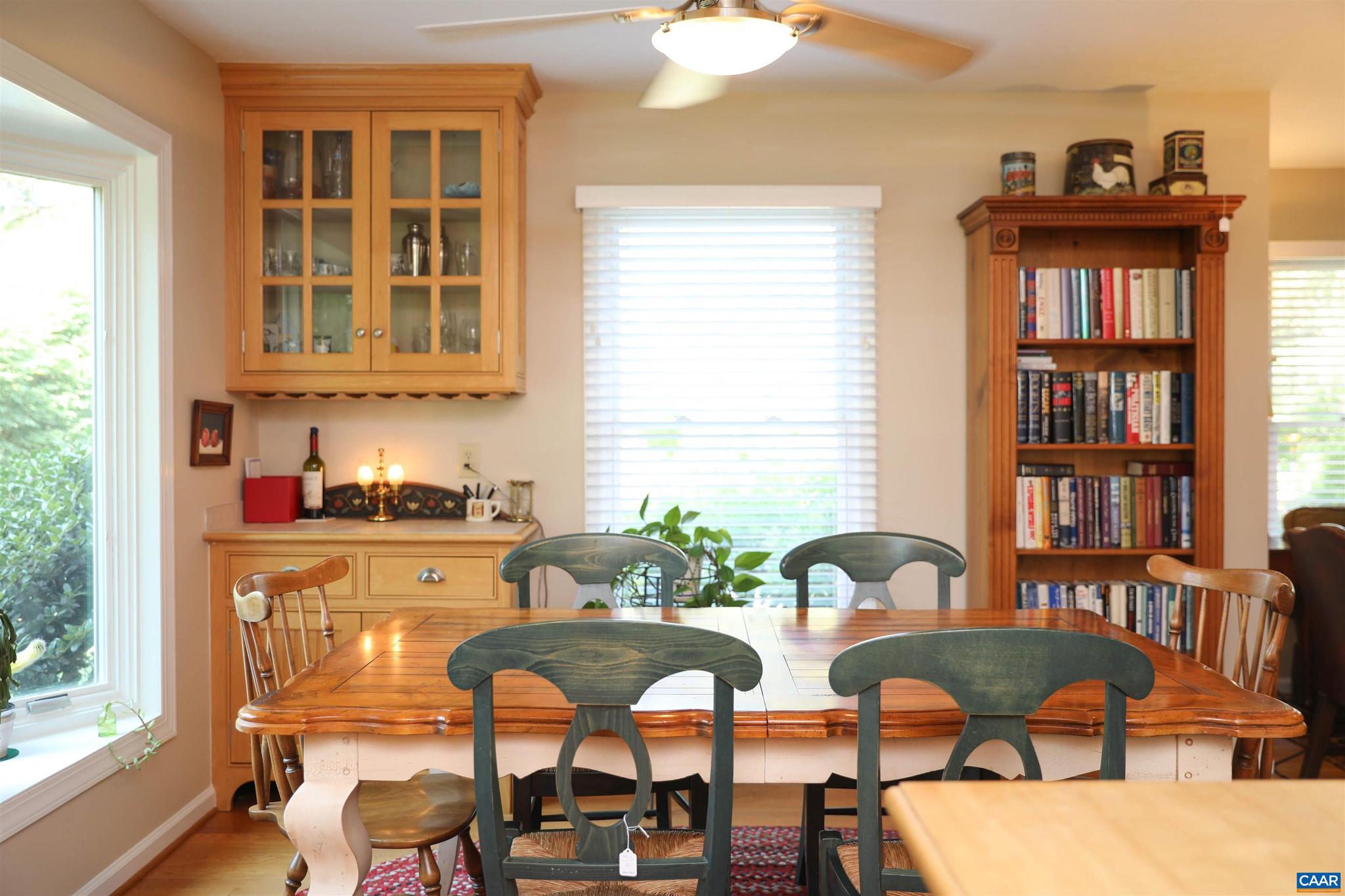 DEER LAKE ESTATES - Residential