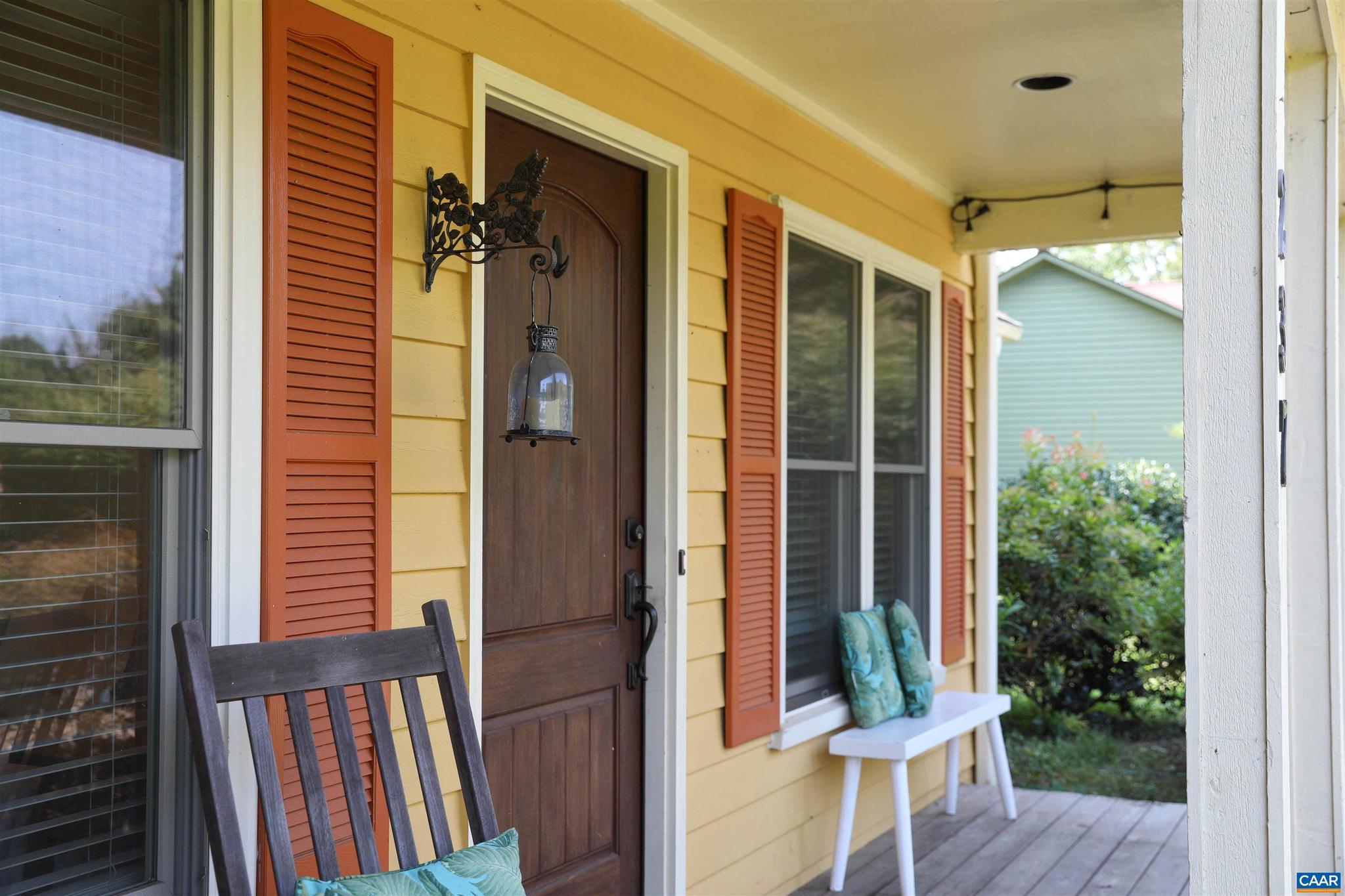 DEER LAKE ESTATES - Residential