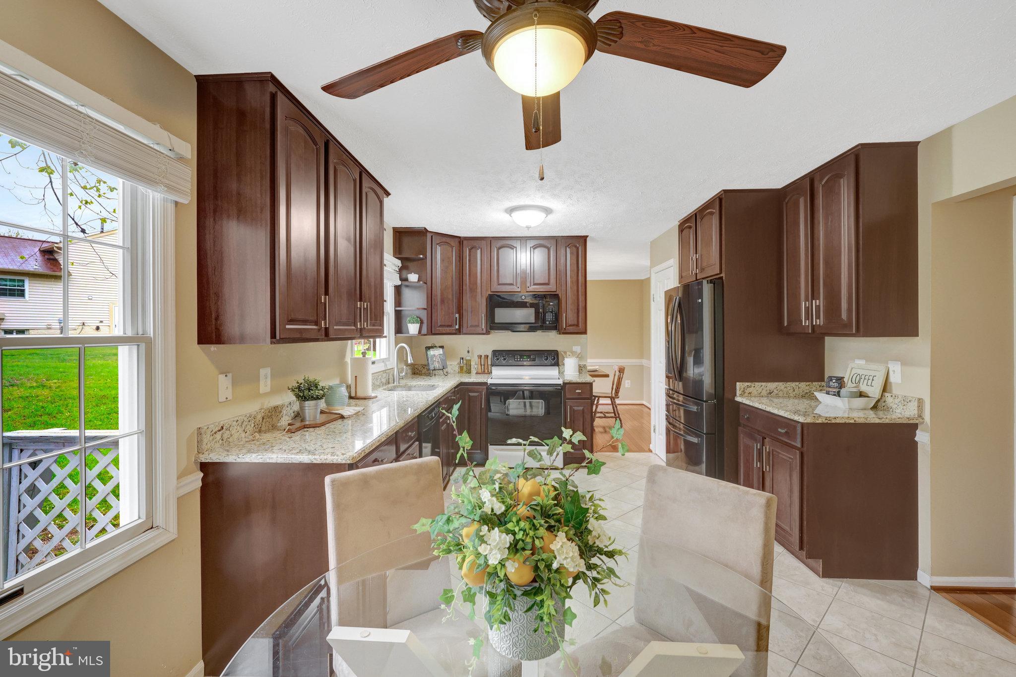 SPRING GROVE FARM - Residential