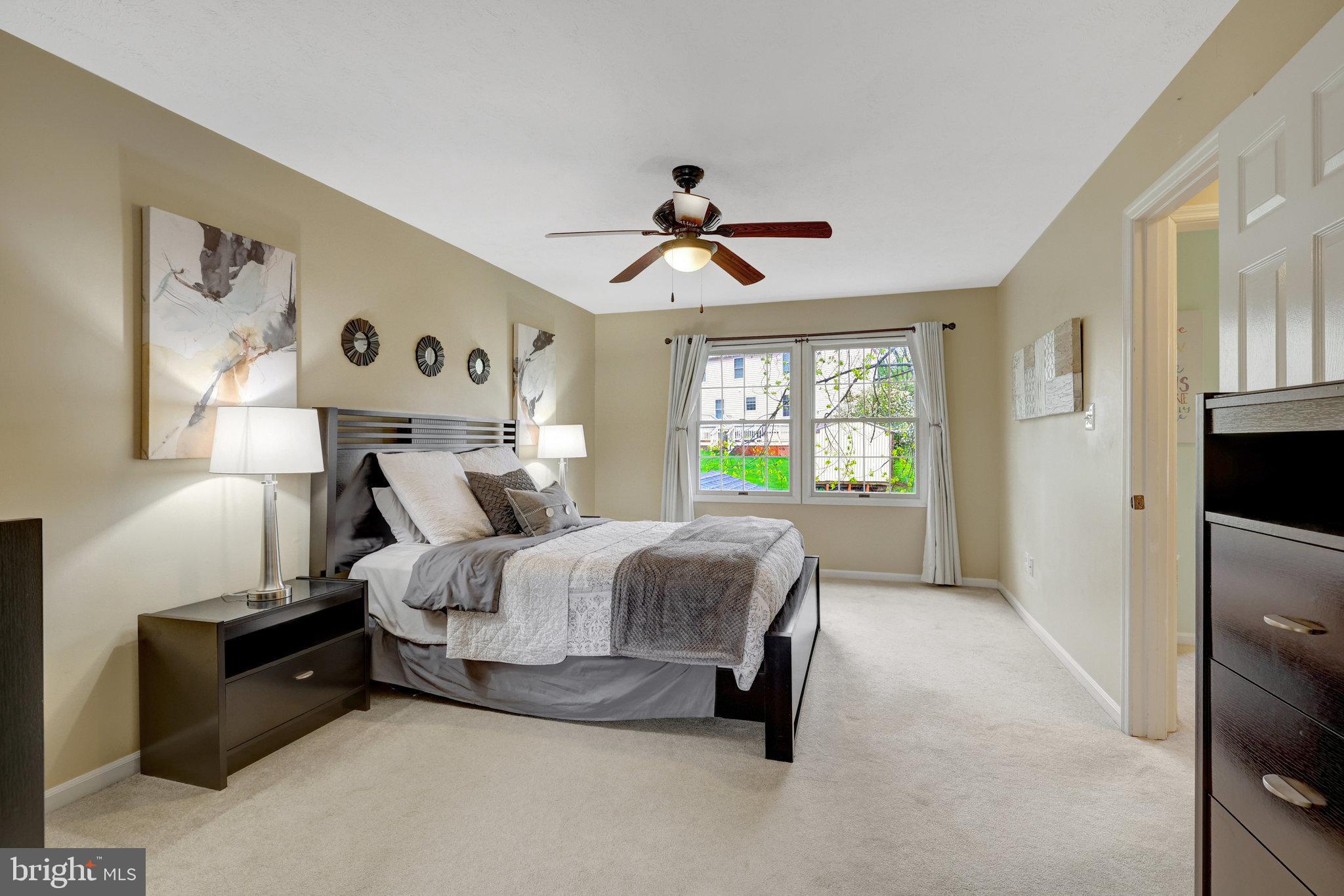 SPRING GROVE FARM - Residential