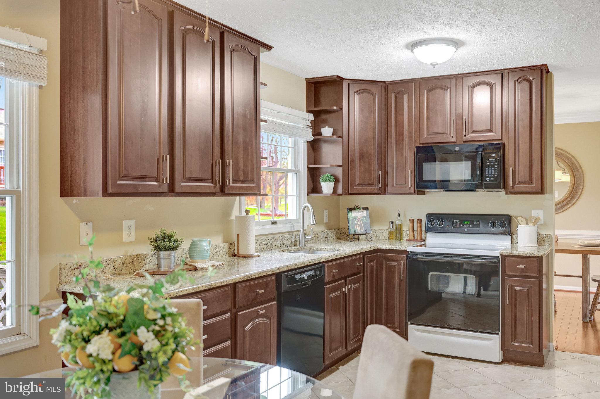 SPRING GROVE FARM - Residential