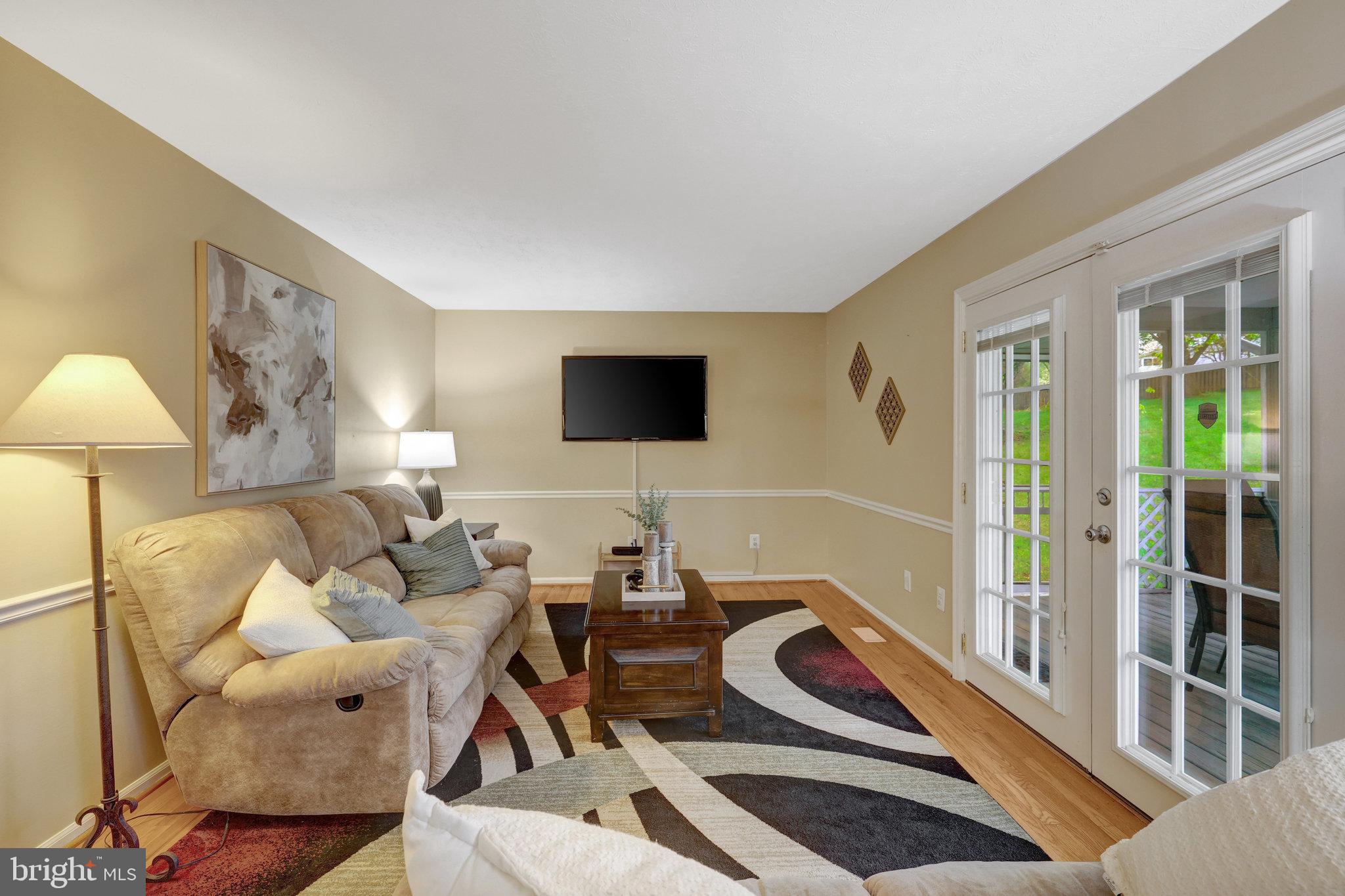 SPRING GROVE FARM - Residential