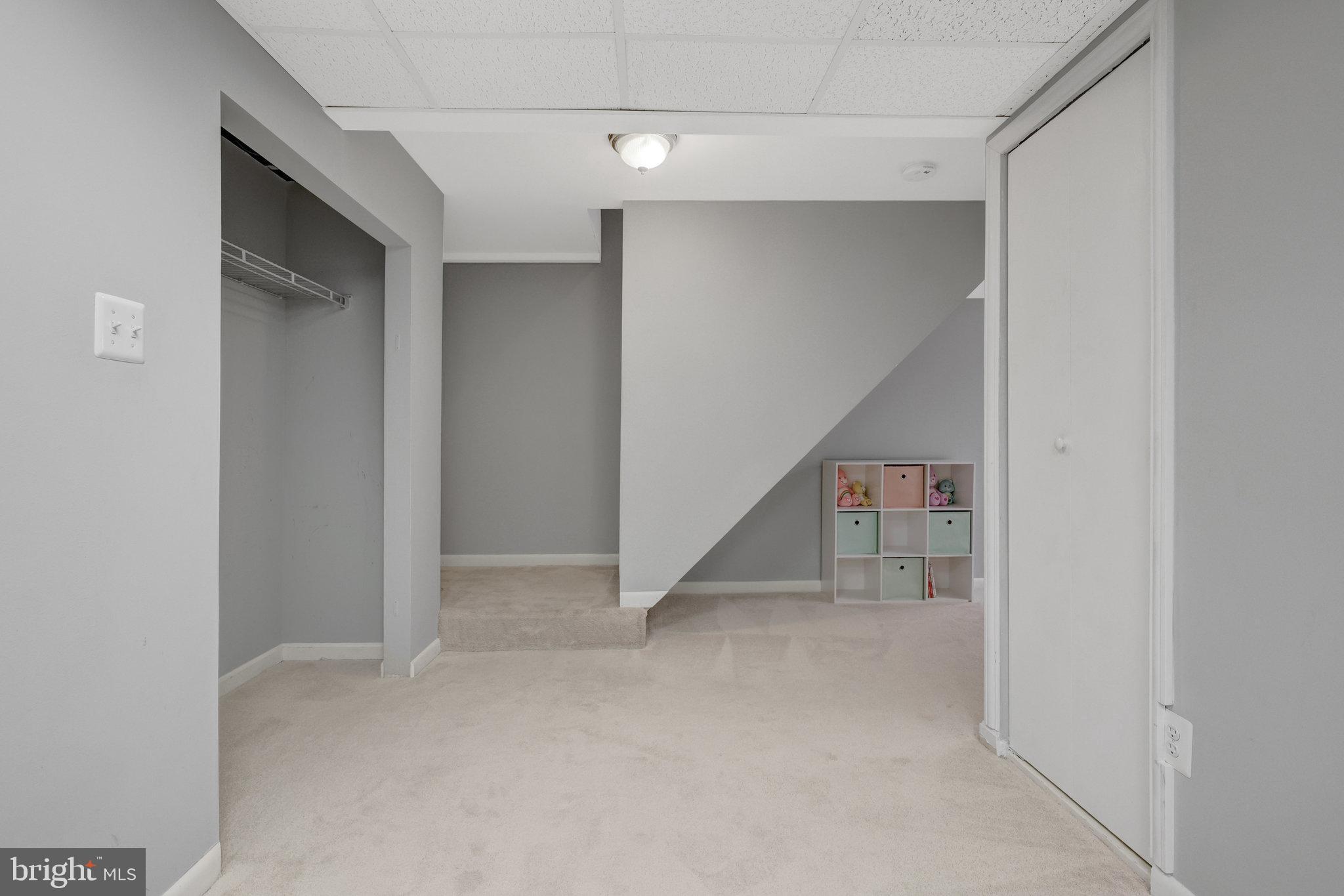 SPRING GROVE FARM - Residential