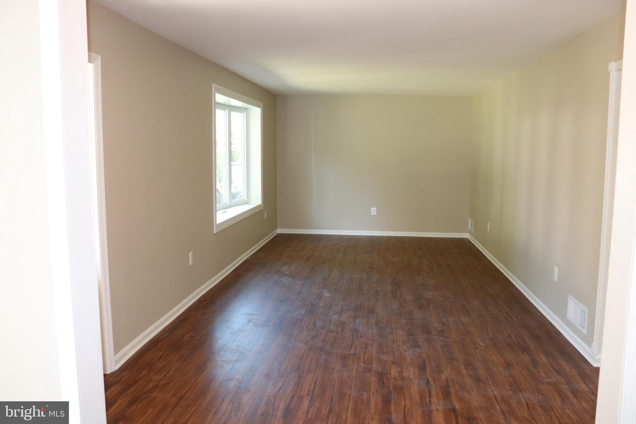 KINGS PARK - Residential