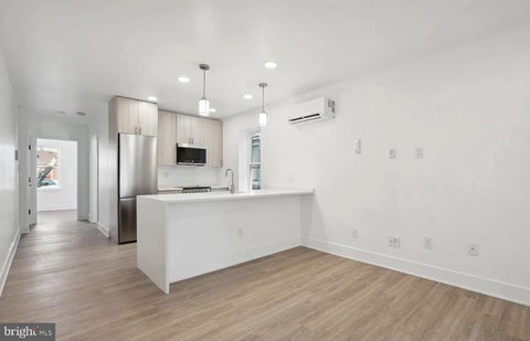 Condo For Rent - 5043 Spruce Street #3<br/> PHILADELPHIA, PA 19139