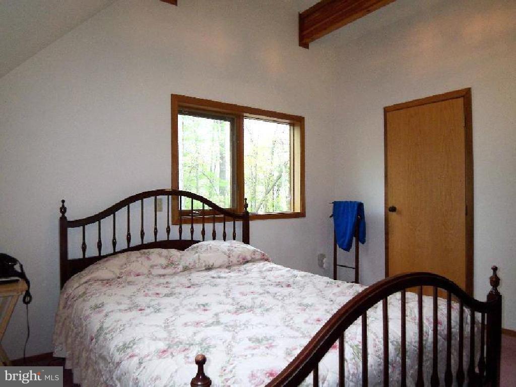 RIVER RIDGE - Residential