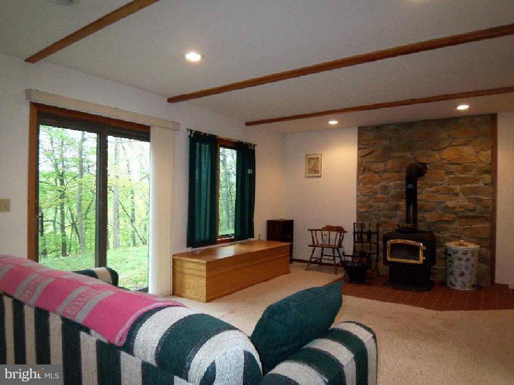 RIVER RIDGE - Residential