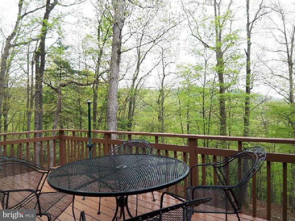 RIVER RIDGE - Residential