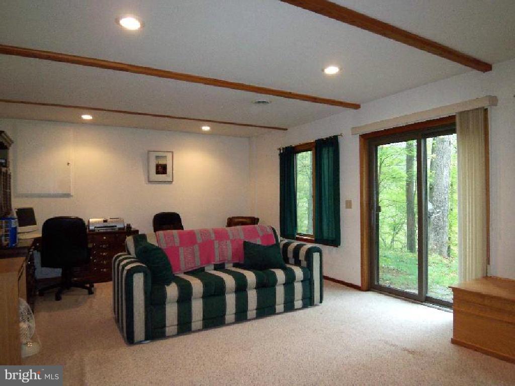 RIVER RIDGE - Residential