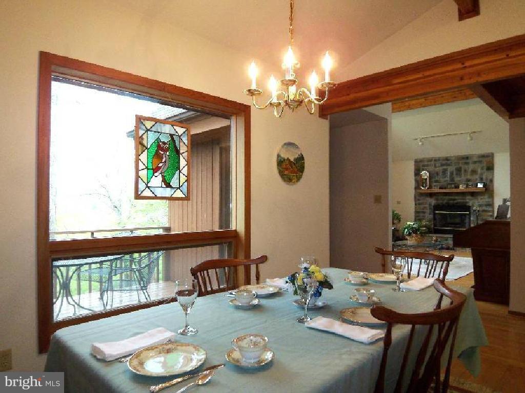 RIVER RIDGE - Residential