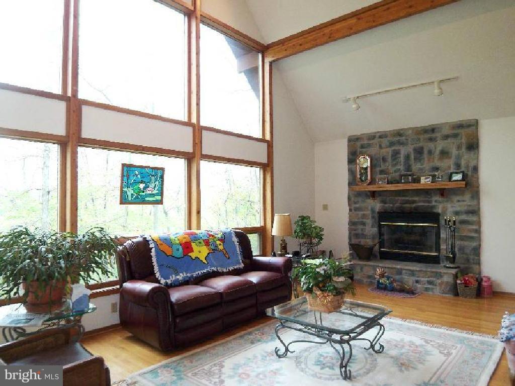 RIVER RIDGE - Residential