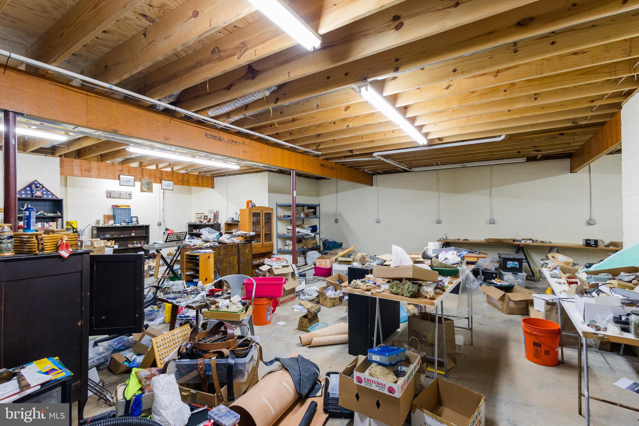 WILLISTON HEIGHTS - Residential