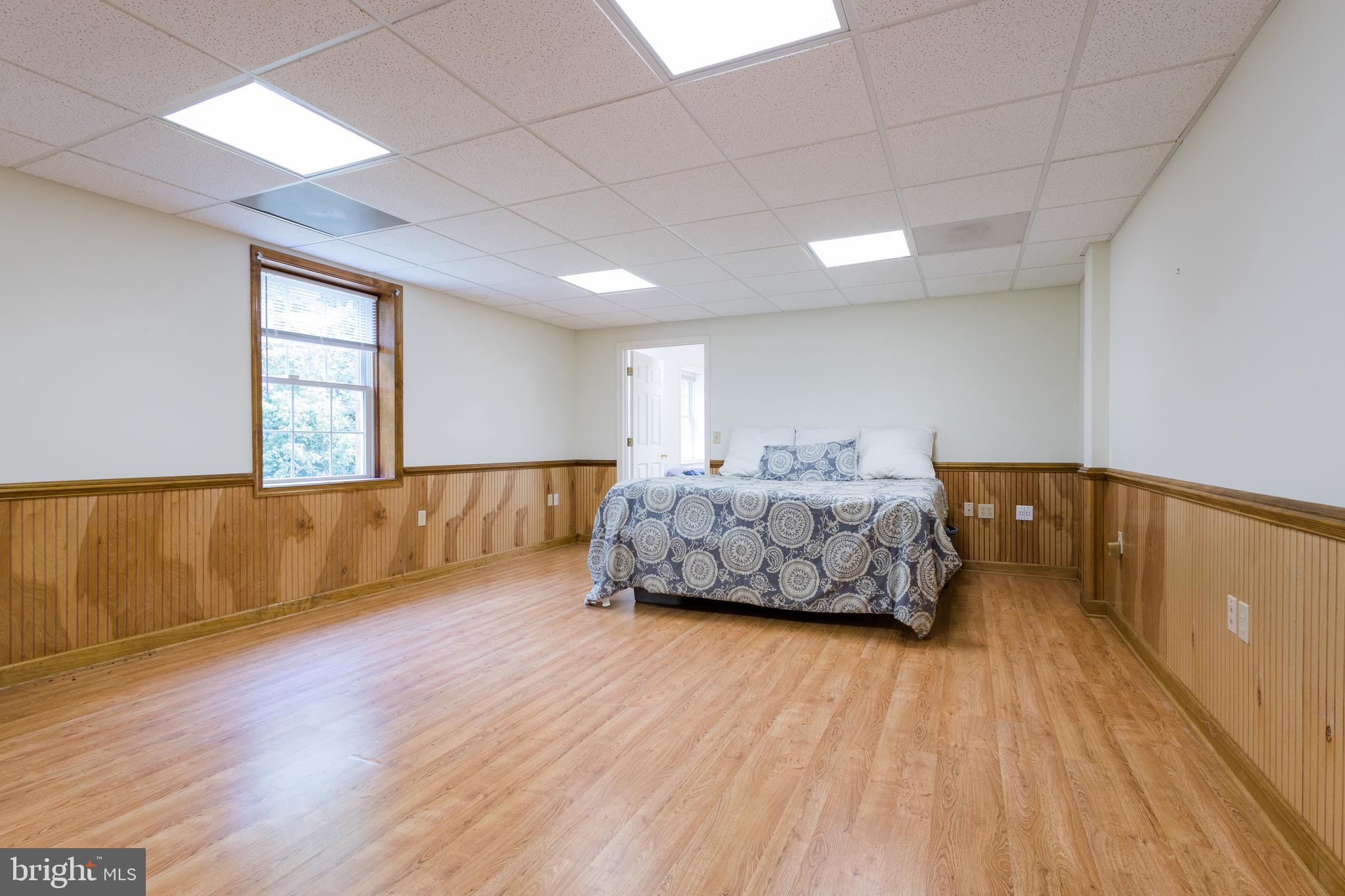 WILLISTON HEIGHTS - Residential