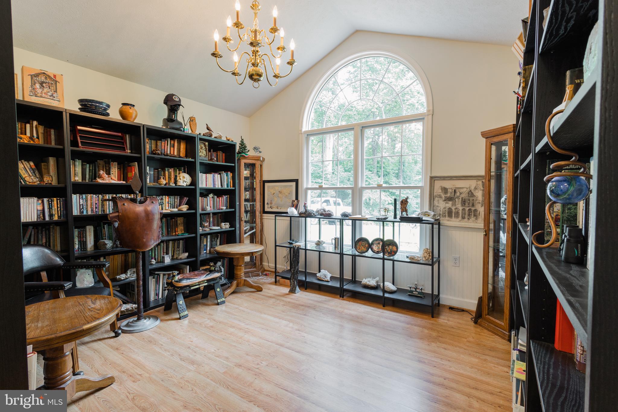 WILLISTON HEIGHTS - Residential