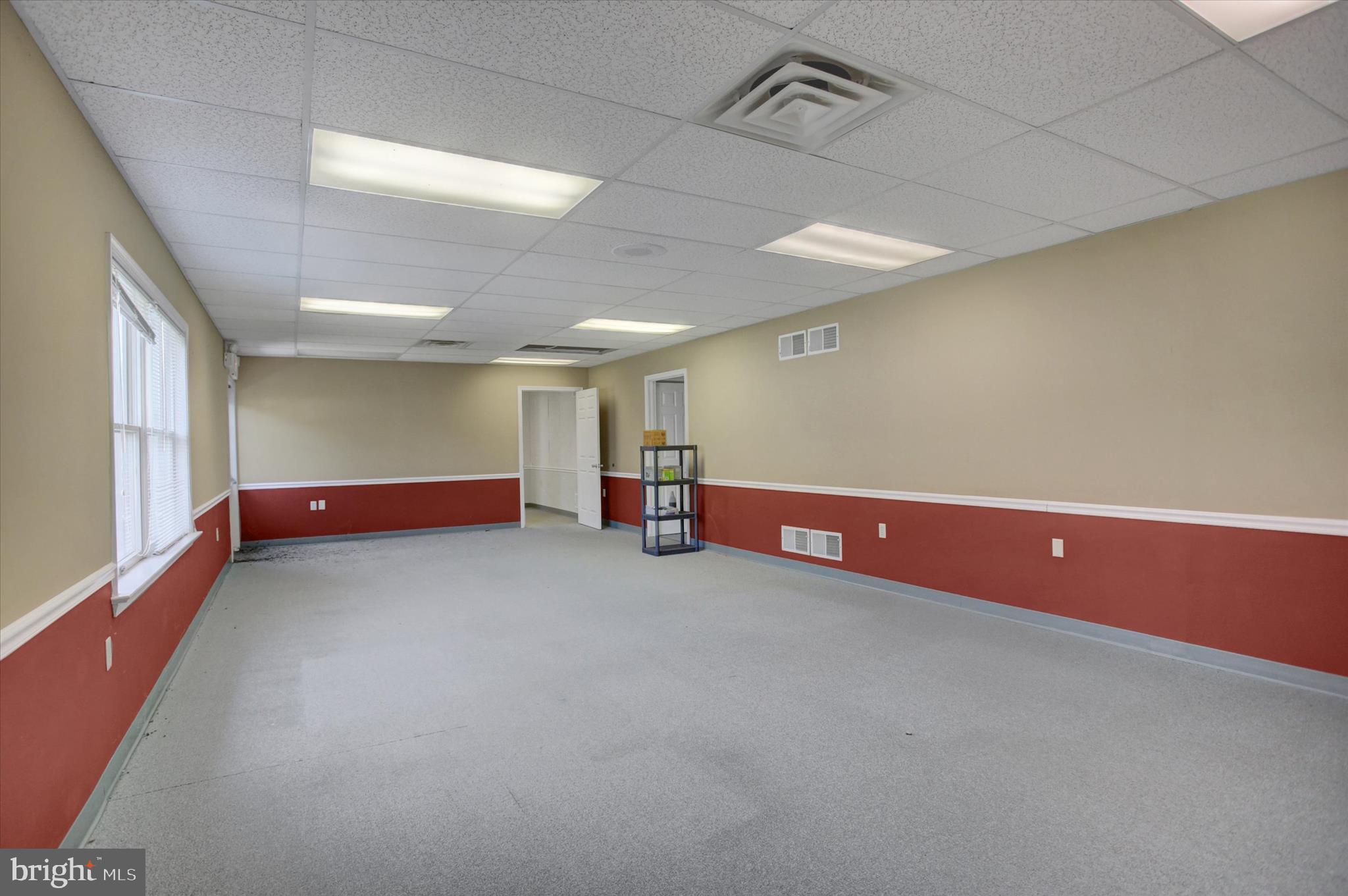 KENNEBEC - Commercial Sale
