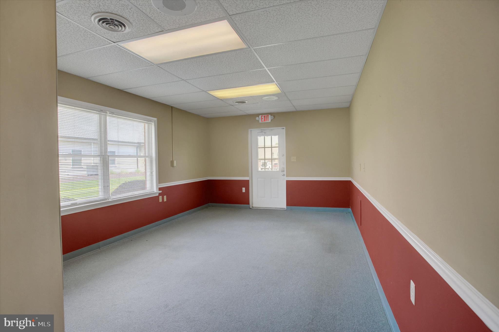 KENNEBEC - Commercial Sale