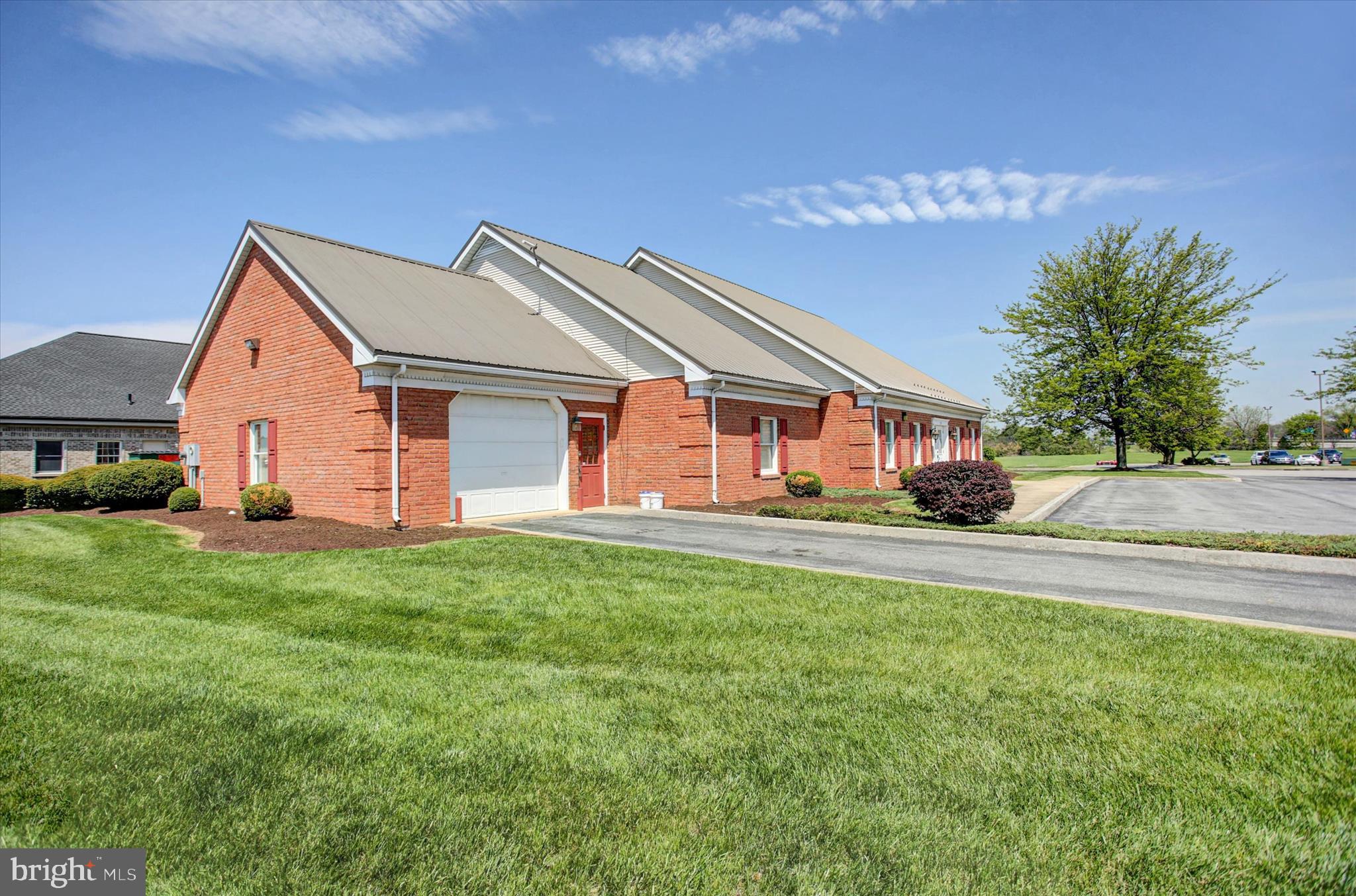 KENNEBEC - Commercial Sale