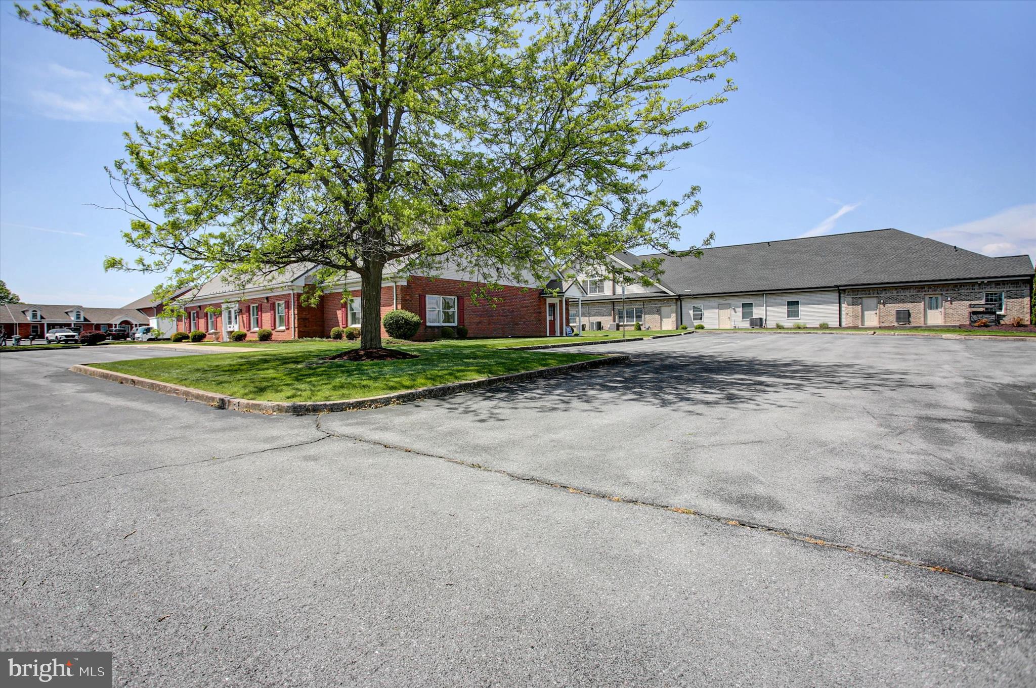 KENNEBEC - Commercial Sale