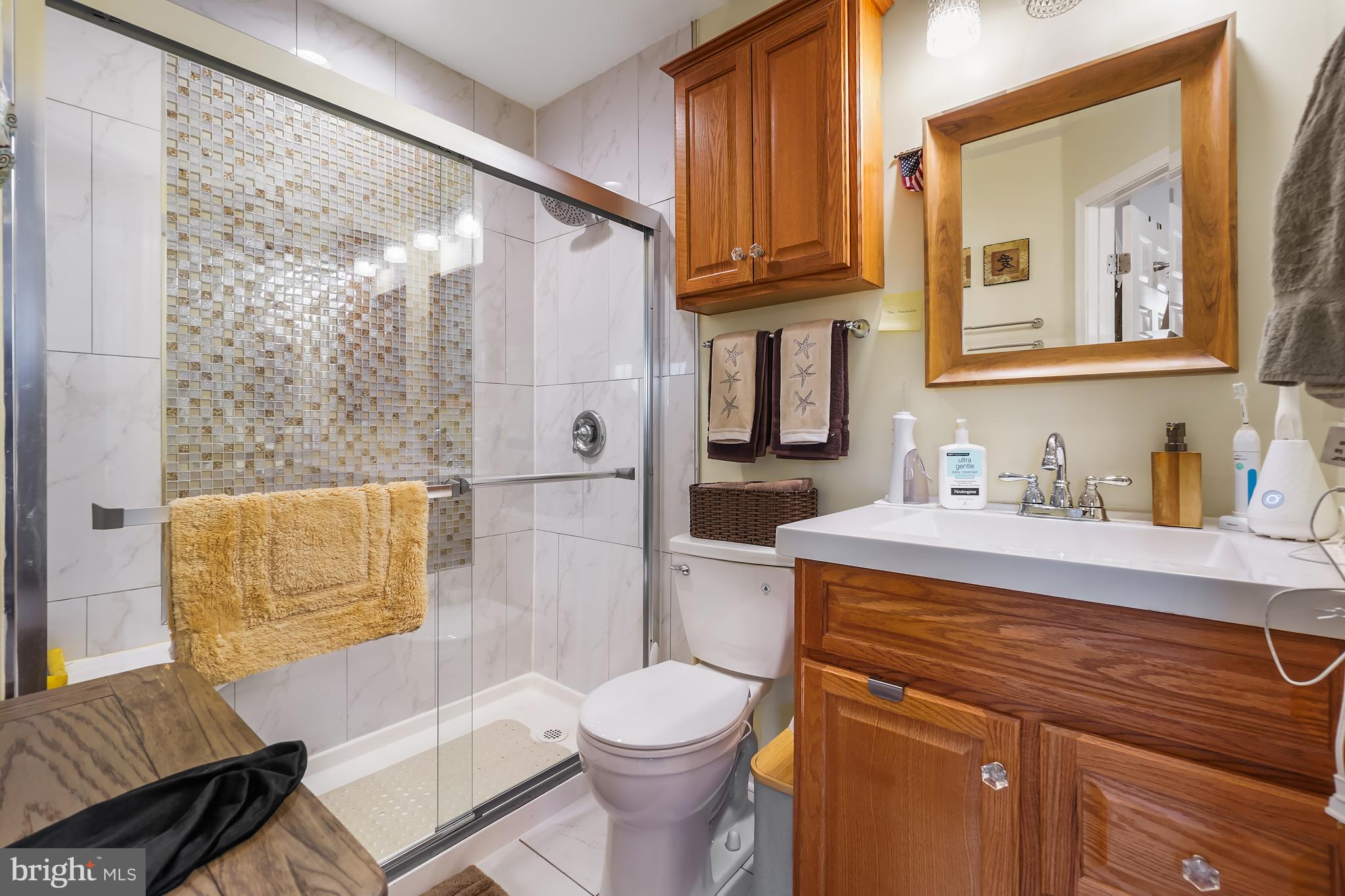 ROLLING BROOK - Residential