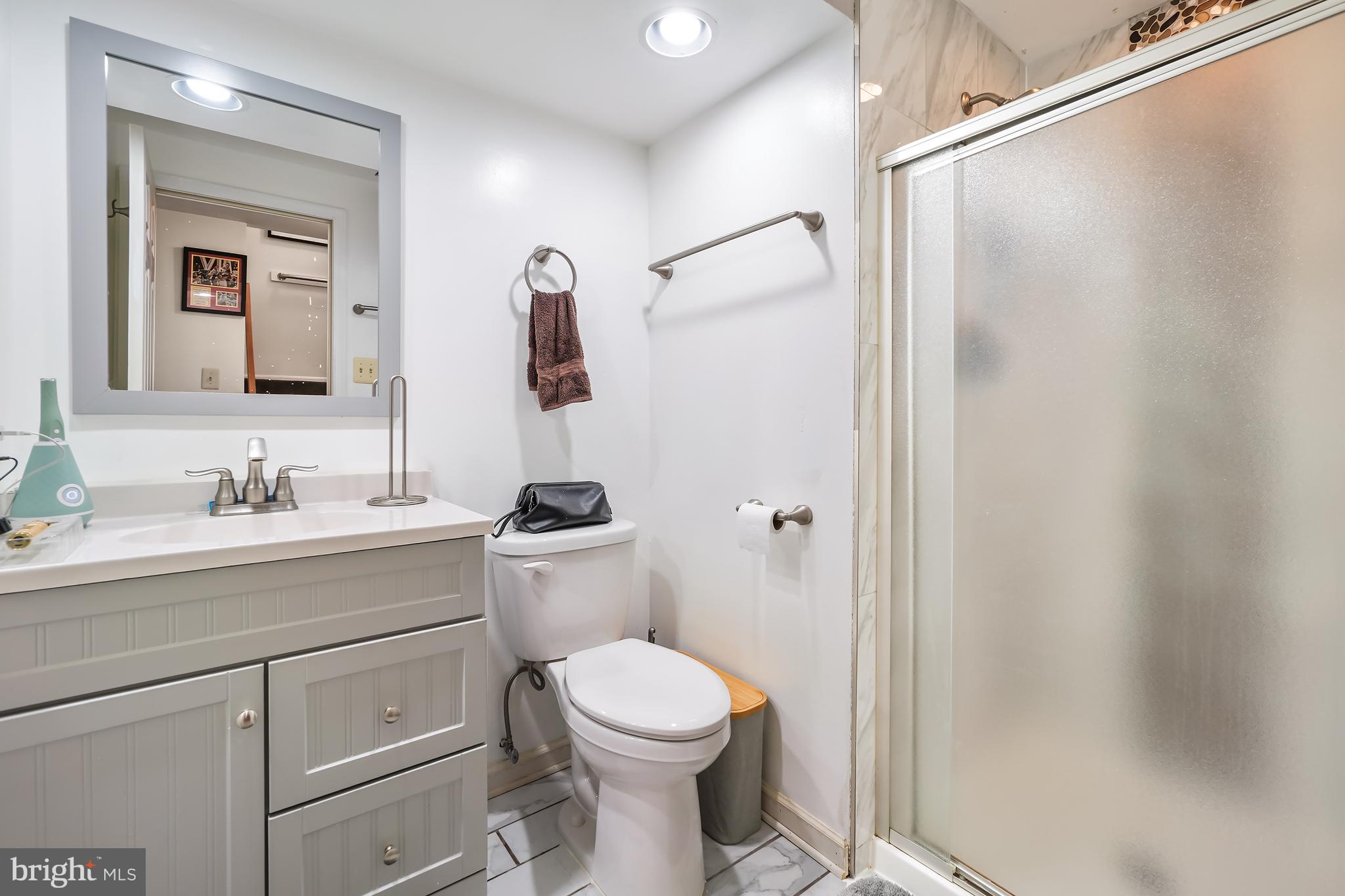 ROLLING BROOK - Residential